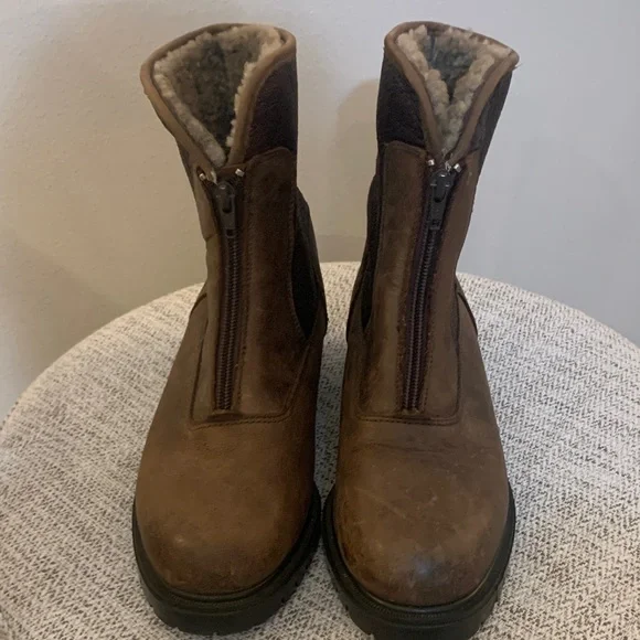 Barbo Cozy Brown Winter Boots with Sherpa Lining - Picture 9 of 14